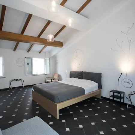 Boutique Novecento Hotel 2*
