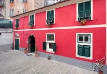 Boutique Novecento 2* لا سبيتسْيا