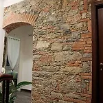 Boutique Novecento 斯培西亚