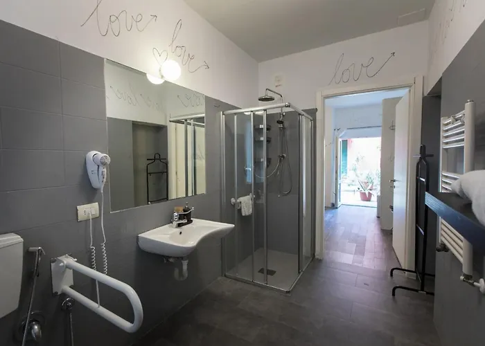 Boutique Novecento Hotel 2*